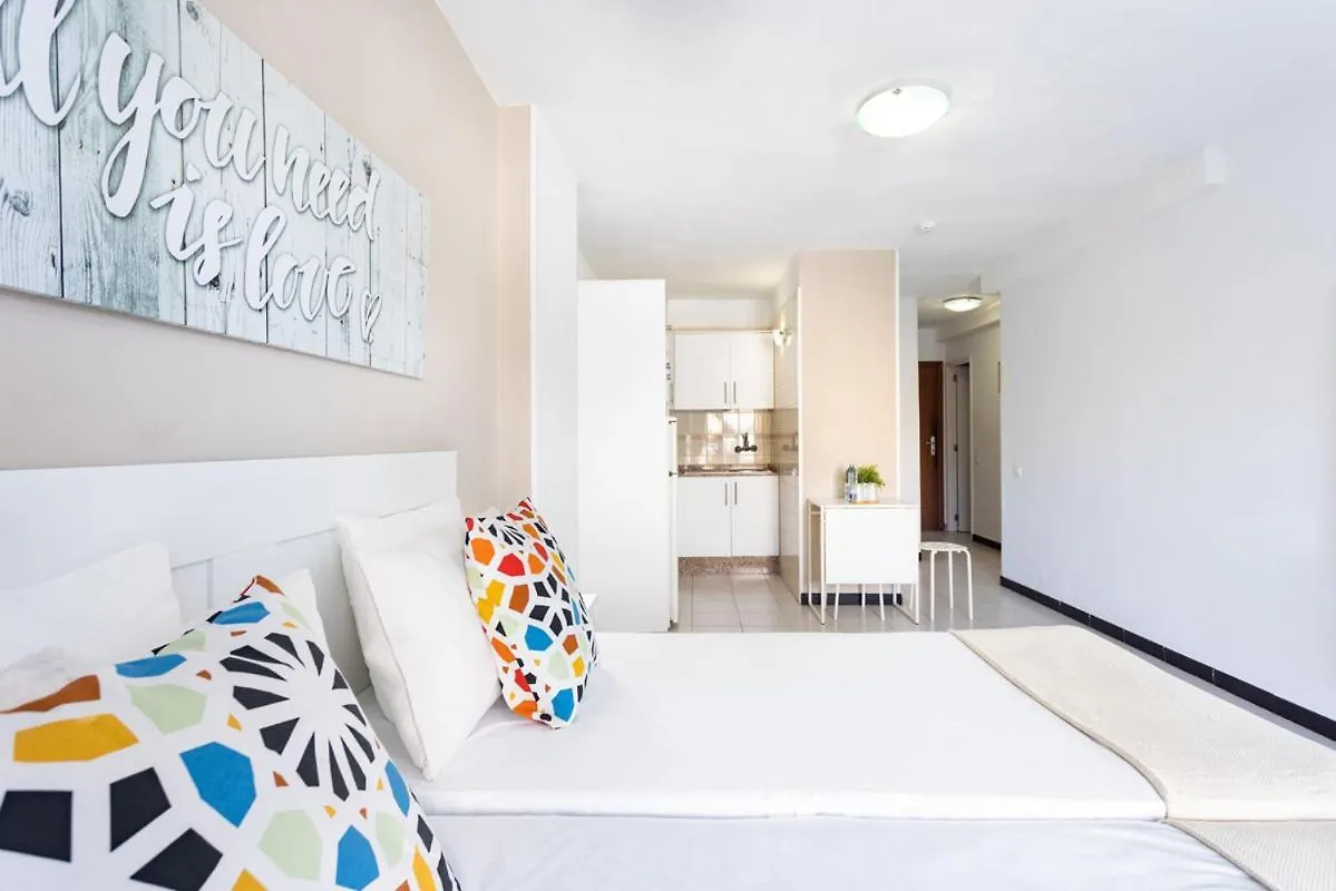 Apartamento Comodoro Los Cristianos  España